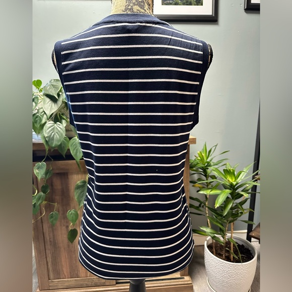 Banana Republic navy blue/white striped sleeveless top. New w/o tags. Size S. - Picture 2 of 3